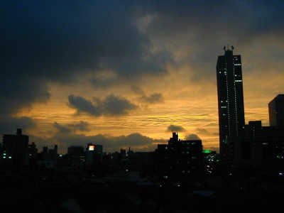 サンシャイン　夕焼け