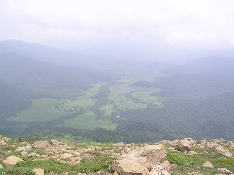 至仏山 山頂辺りからの尾瀬ケ原 